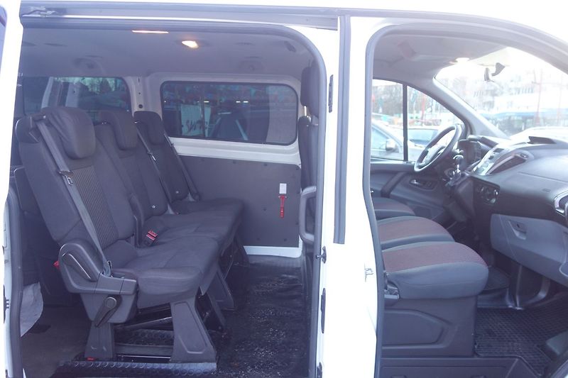 Ford Transit 2,2TDCi 8 míst !! Po rozvodech - fotka 16 z 27