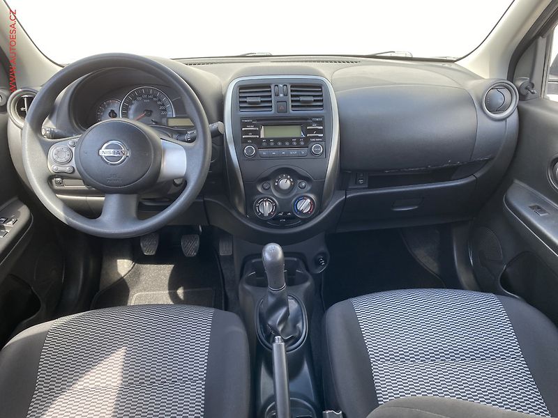 Nissan Micra (2017) 1.2i, Klima - fotka 8 z 14