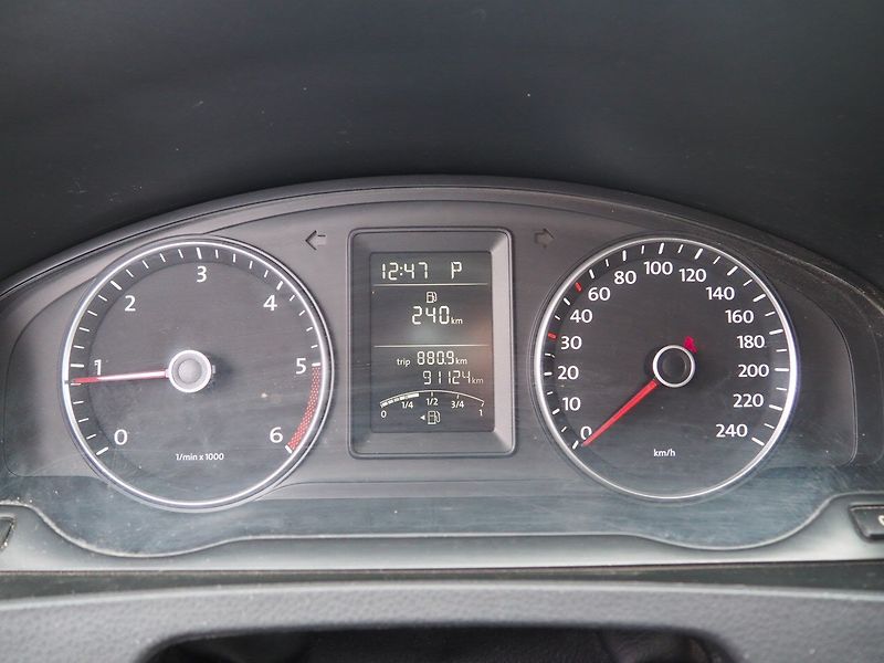 Volkswagen Transporter (2011) 2.0 TDI, 132 kW, Obytné - fotka 25 z 30