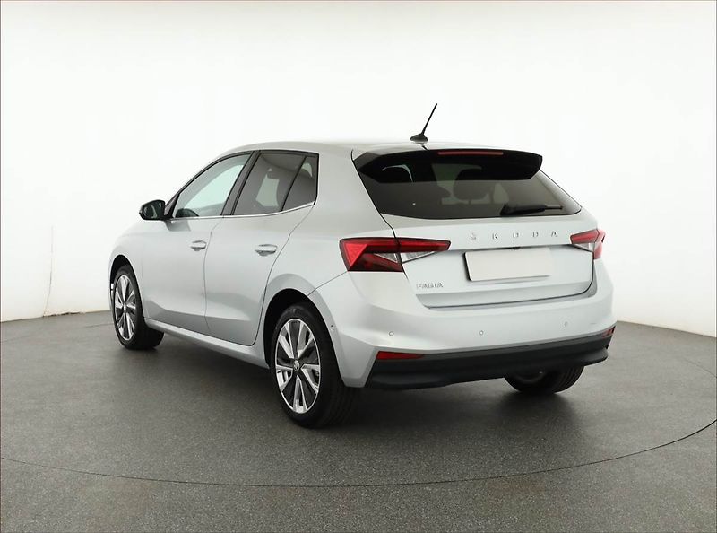 Škoda Fabia (2021) Style Plus 1.0 TSI, Serv.kniha - fotka 4 z 16