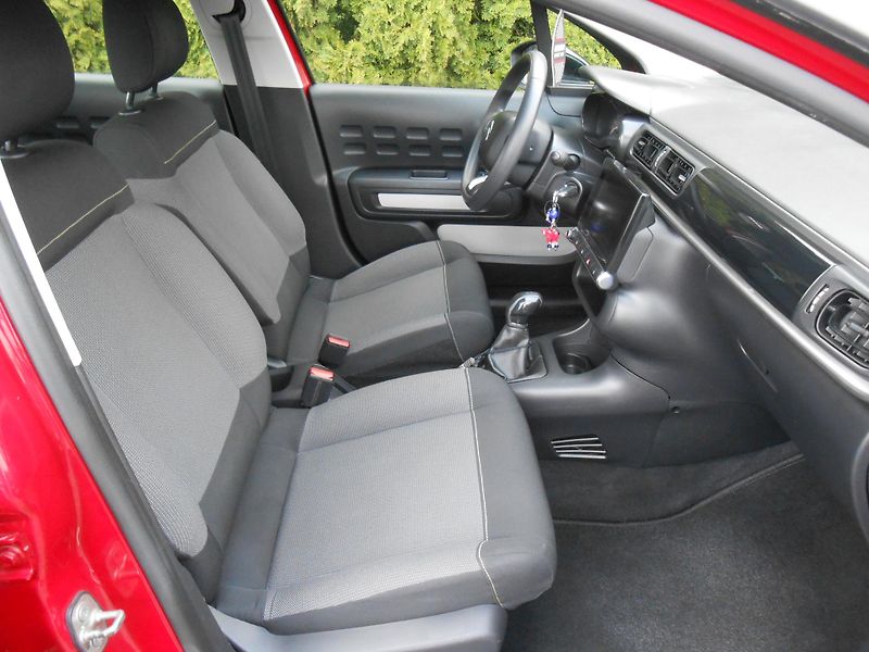 Citroën C3 1.6HDi,KLIMA,LED!!! - fotka 12 z 32
