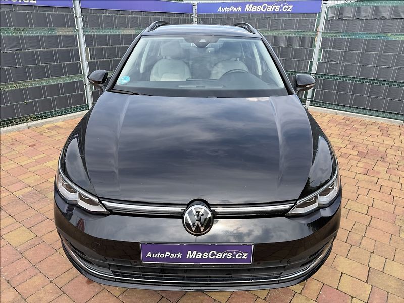 Volkswagen Golf VIII 2.0 TDI Style/Full Led/We - fotka 2 z 20