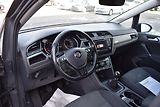 Volkswagen Touran (2017) 1.4TSI 110kw CLBMT NAVI TAŽNÉ - náhled 21