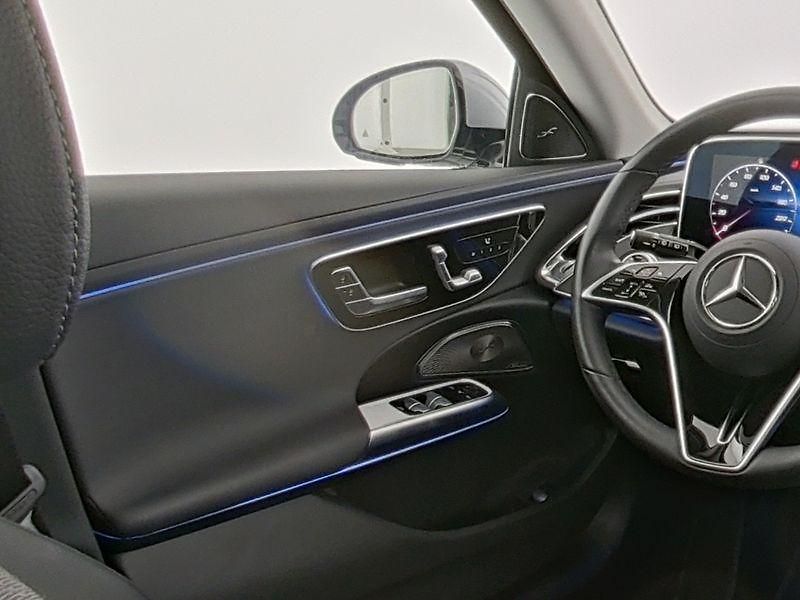 Mercedes-Benz Třídy E E300 T 4M Avantgarde Advanced+ - fotka 9 z 9