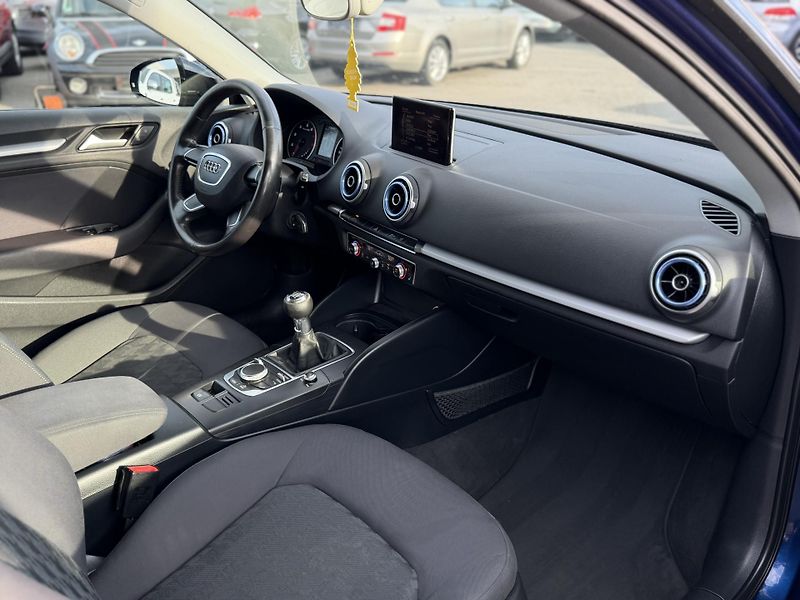 Audi A3 1.4 Tfsi - fotka 7 z 10