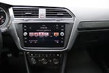 Volkswagen Tiguan (2017) - náhled 17