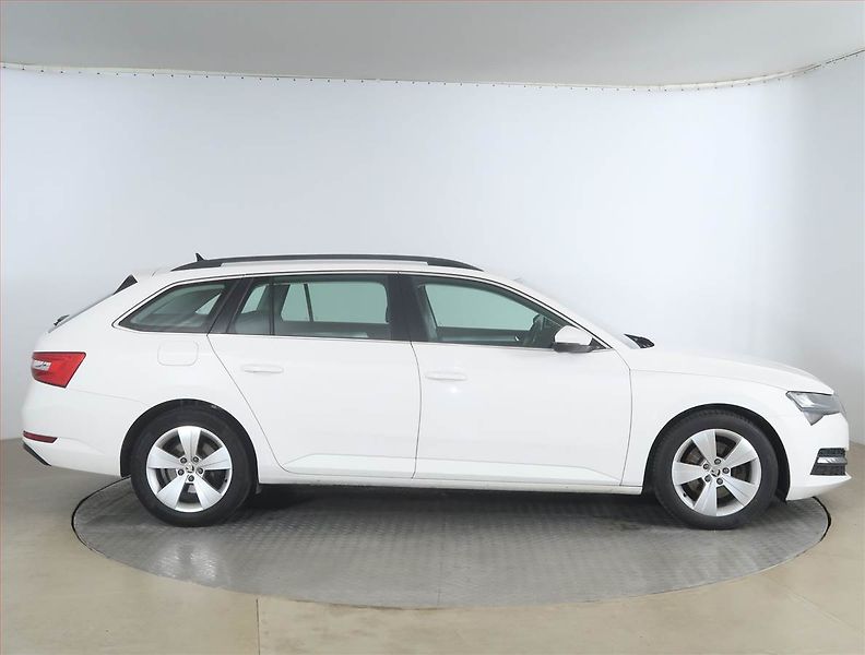 Škoda Superb (2020) Ambition 2.0 TDI, Automat - fotka 6 z 19
