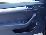 Škoda Superb (2016) 2.0 TDi, ČR, Ambition, TZ - náhled 16