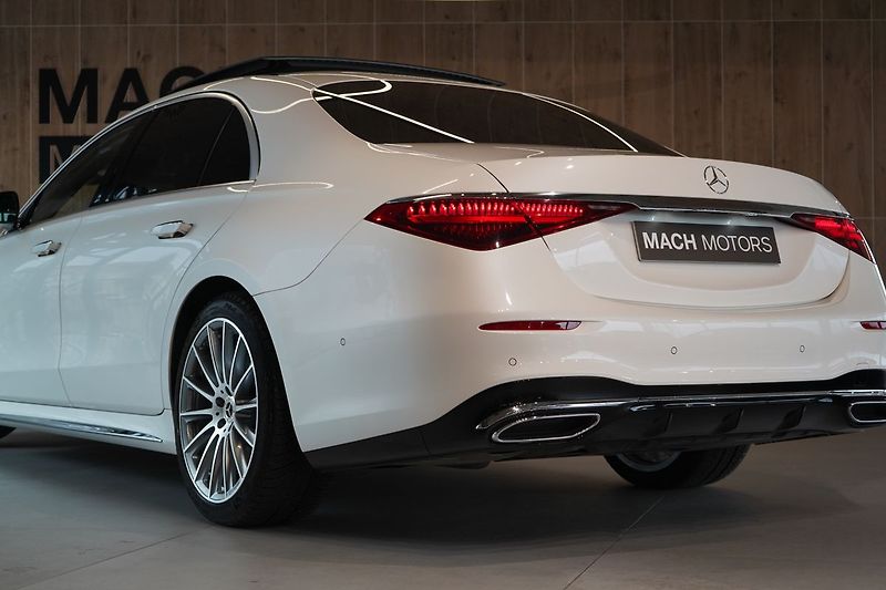 Mercedes-Benz Třídy S 400d 4MATIC L, AMG, Panorama - fotka 13 z 50