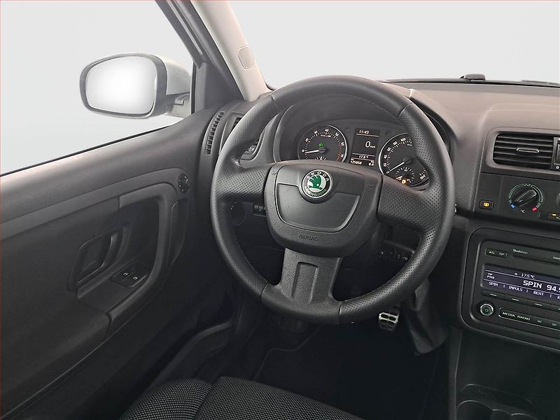 Škoda Fabia (2010) Sportline 1.2 TSI - fotka 7 z 14