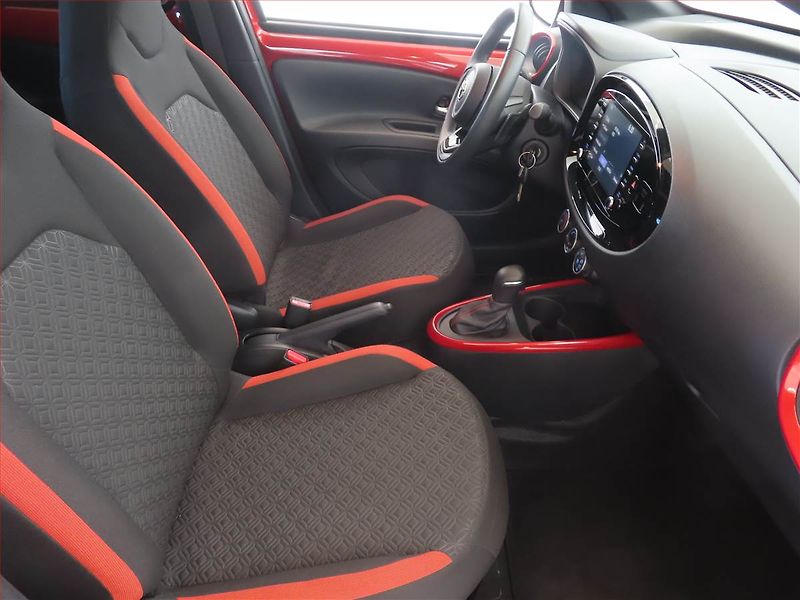 Toyota Aygo (2023) Style 1.0, Automat, ČR,1.maj - fotka 9 z 15