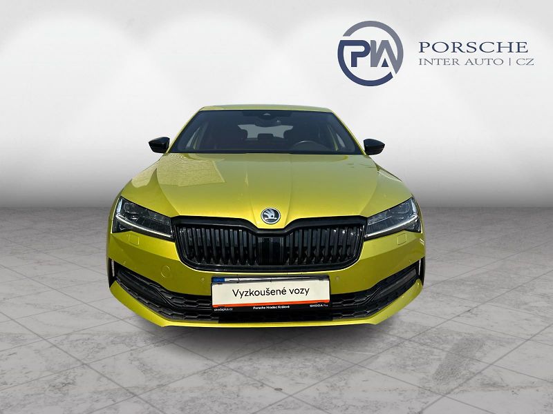 Škoda Superb Sportline 2,0 TSI 140 kw DSG - fotka 4 z 24
