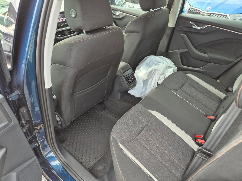 Škoda Kamiq (2021) Style 1.5TSi 110kW 6°manuální - fotka 13 z 22