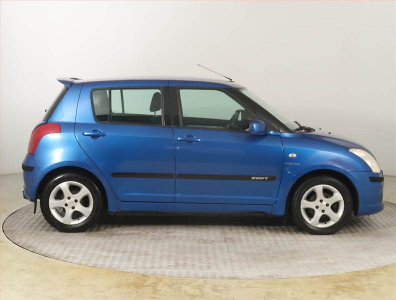 Suzuki Swift (2007) 1.3 i, nová STK, Klima - fotka 6 z 16