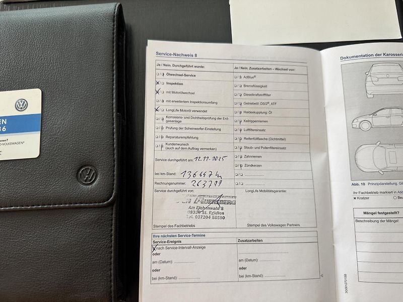 Volkswagen Golf (2015) 1.6TDi,DSG,rezervace - fotka 45 z 49