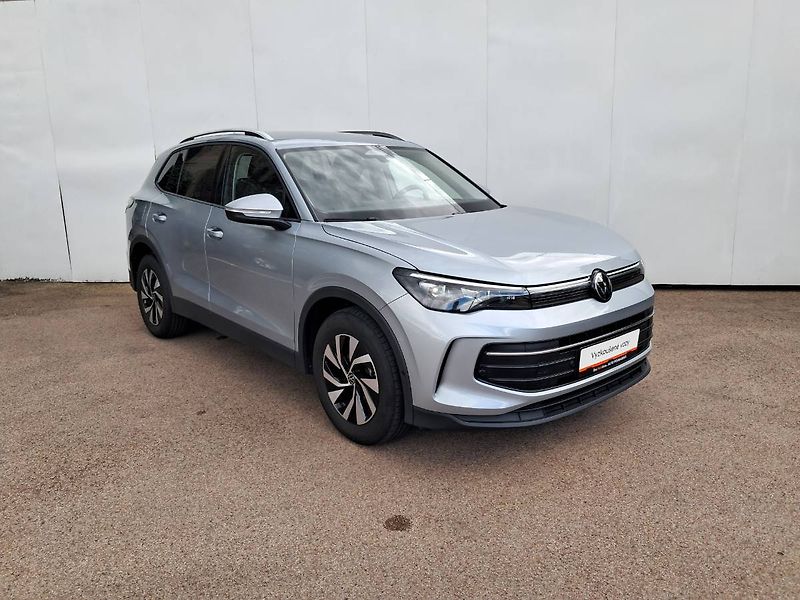 Volkswagen Tiguan (2024) LIFE 2.0 TDI / 110 kW DSG7 Peo - fotka 26 z 31
