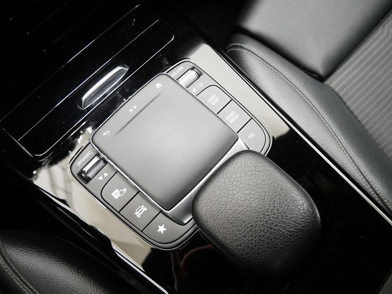 Mercedes-Benz CLA - fotka 23 z 27