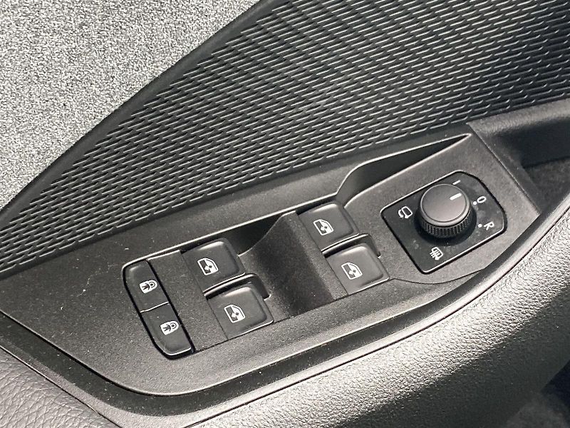 Škoda Octavia (2025) 1.5 TSI Top Selection - fotka 28 z 36