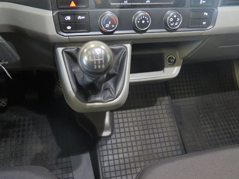 Volkswagen Crafter (2019) 2.0TDI,tažn,DPH,LED,klim,senzo - fotka 8 z 29