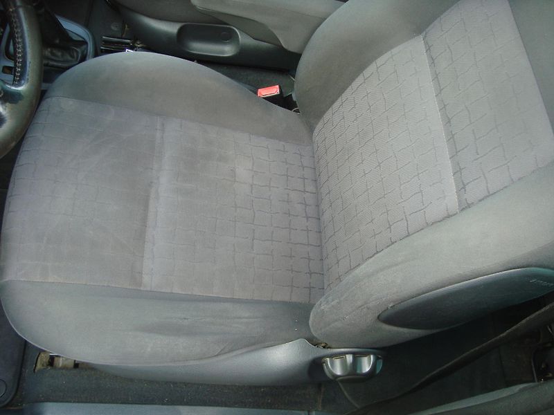 Volkswagen Sharan (2001) 1,9TDI - fotka 12 z 18