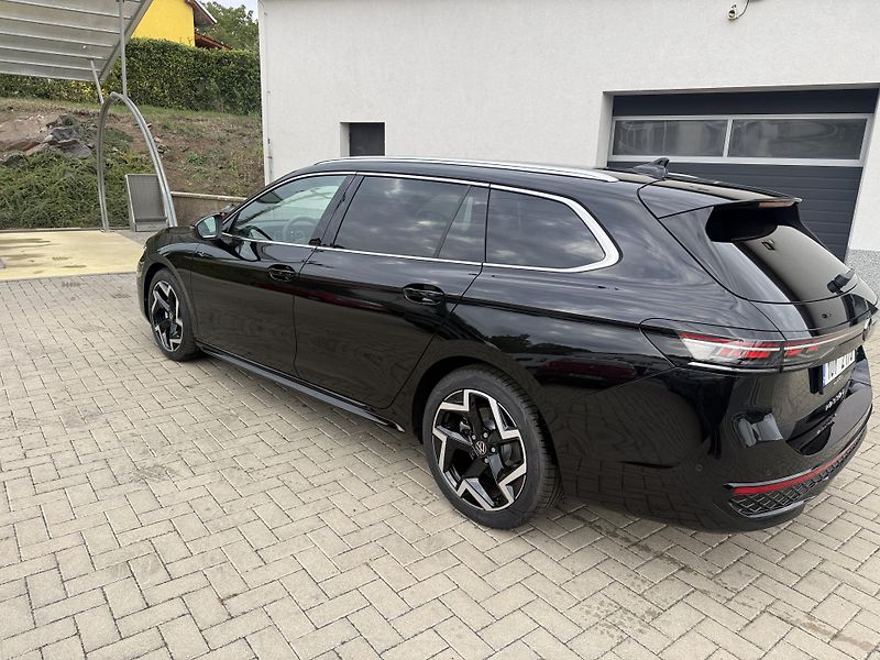 Volkswagen Passat (2026) 2.0 TDI 110kw R-line - fotka 3 z 16