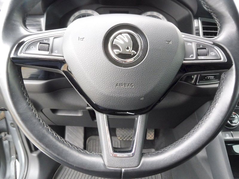 Škoda Kodiaq (2018) Style 2,0 TDI 110kW DSG 4x4 - fotka 10 z 30