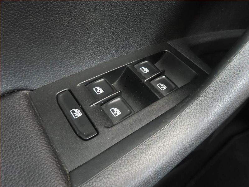 Škoda Octavia (2016) Ambition 2.0 TDI, Automat - fotka 16 z 16