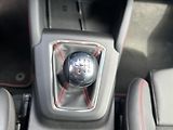 Ford Kuga 1,5 EcoBoost 110kW ST-LINE X - náhled 36
