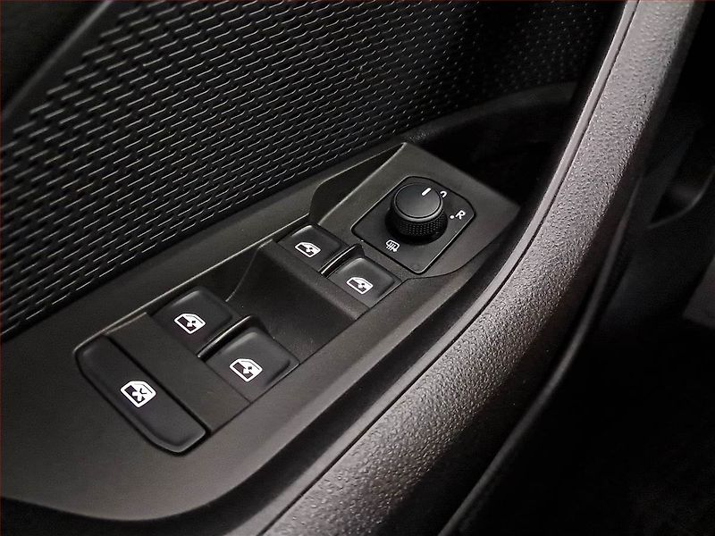 Škoda Octavia (2021) 2.0 TDI, Tempomat - fotka 19 z 20