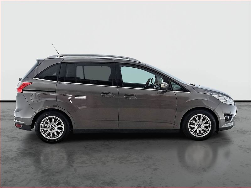 Ford Grand C-MAX (2015) 1.6 TDCi, 7 míst, Tempomat - fotka 6 z 21