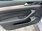 Volkswagen Passat (2022) 2.0 TSI 140kW DSG Elegance - náhled 12