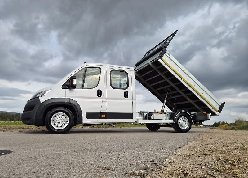 Fiat Ducato (2020) 2.3TDi 7mist, sklápěč  - fotka 2 z 3