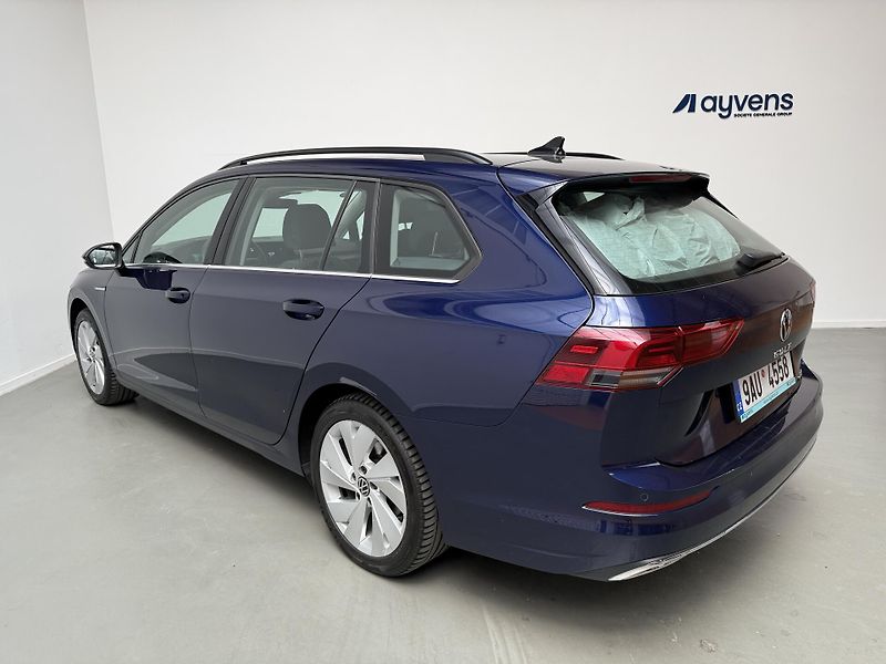 Volkswagen Golf 1.5 TSI EVO 110kW mHEV Style D - fotka 3 z 13