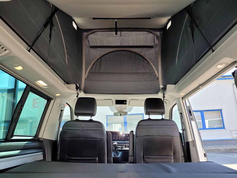 Volkswagen California (2024) Beach 2.0 TDI DSG 7míst - fotka 88 z 100
