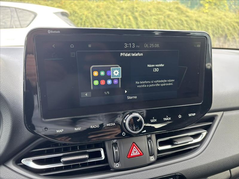 Hyundai i30 1,5 TGDi N-Line TOP STAV TAŽNÉ - fotka 26 z 47