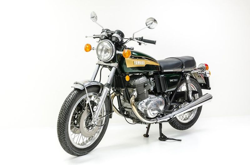 Yamaha Ostatní (1973) TZ TX 750 OHC - fotka 27 z 27
