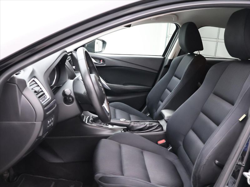 Mazda 6 2,0 I 121KW SKYACTIV-G Klima - fotka 11 z 31