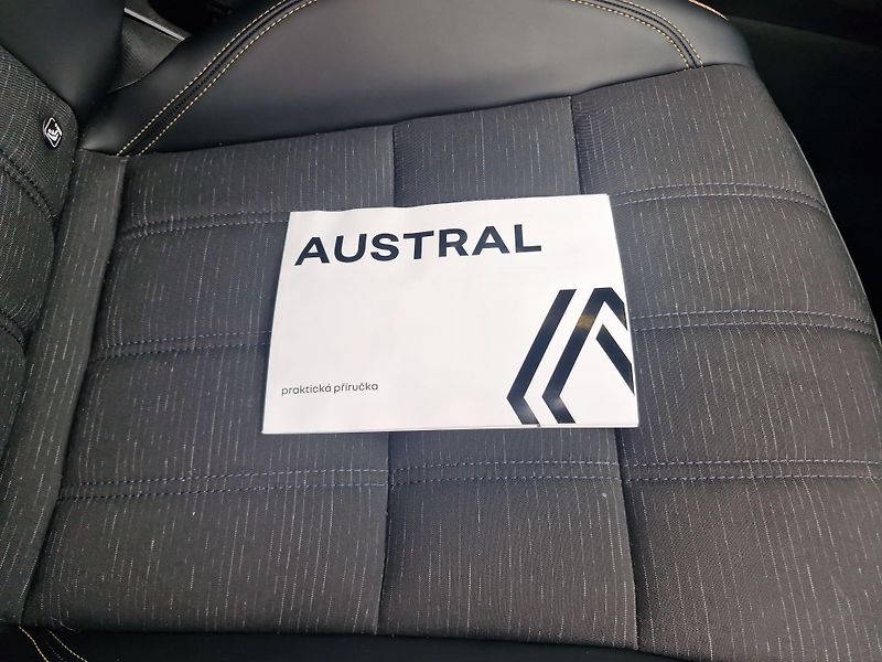 Renault Austral (2024) 1,3 TCe 116 kW ICONIC EDC - fotka 24 z 24