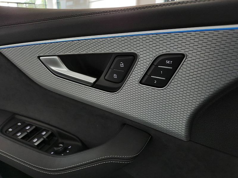 Audi Q7 (2026) 50 TDI quattro (210kW/286k) Ti - fotka 22 z 29