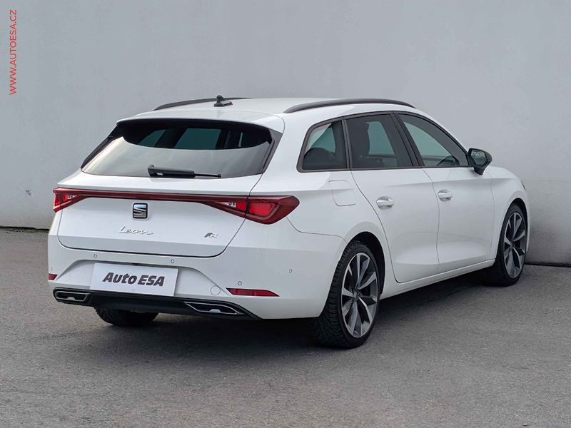 Seat Leon (2020) 1.5TSi, 1.maj,ČR, FR, navi - fotka 4 z 17