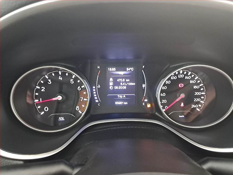 Jeep Compass (2020) 1.4 MultiAir, ČR,1.maj - fotka 11 z 17