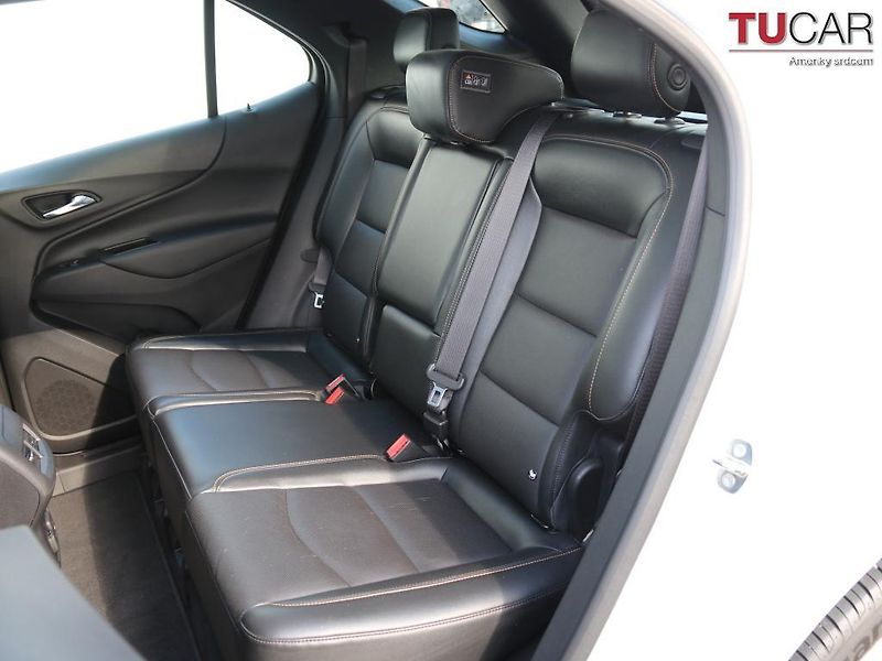 Chevrolet Equinox (2021) 1.6 Diesel AWD Automat  - fotka 30 z 37