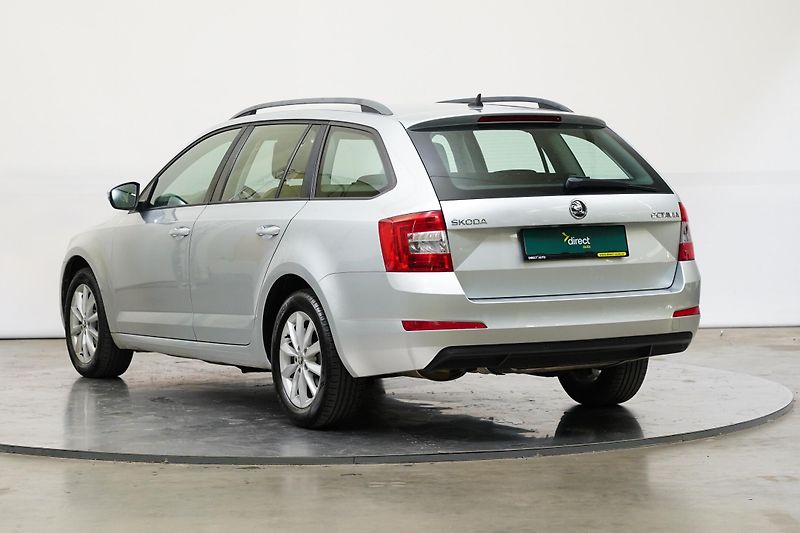 Škoda Octavia - fotka 7 z 25