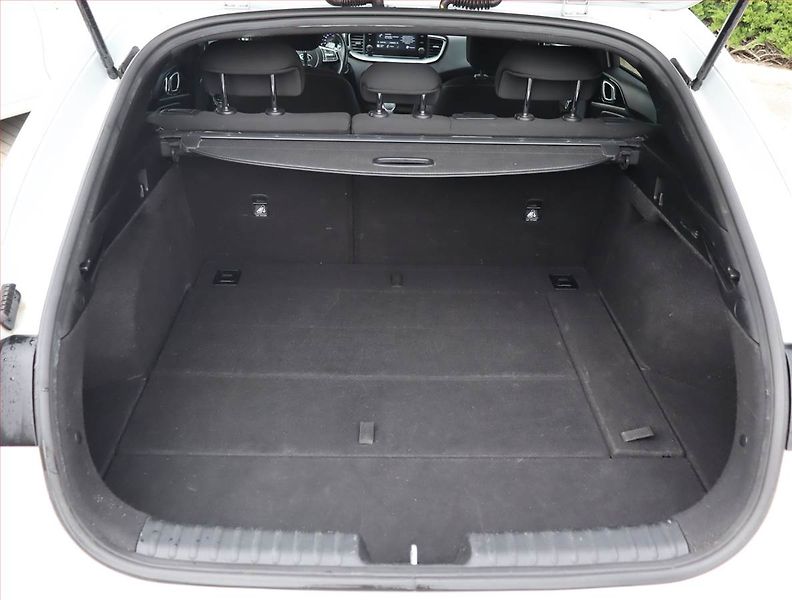 Kia Pro_Ceed (2020) 1.4 T-GDI, Automat, Serv.kniha - fotka 13 z 15