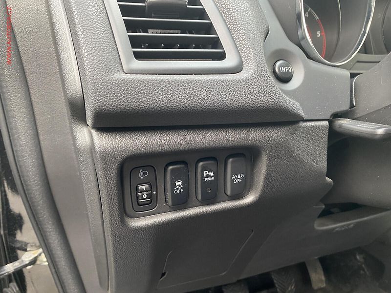 Citroën C4 Aircross (2014) 1.8 HDi 4x4, Tendance, park. - fotka 15 z 18