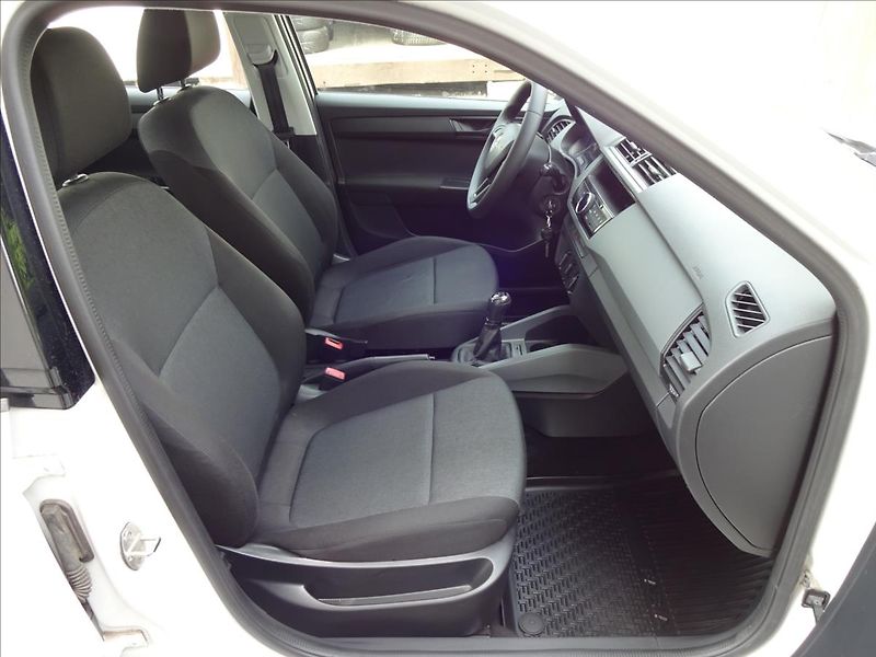 Škoda Fabia III 1,4 TDI 66kW - fotka 28 z 47