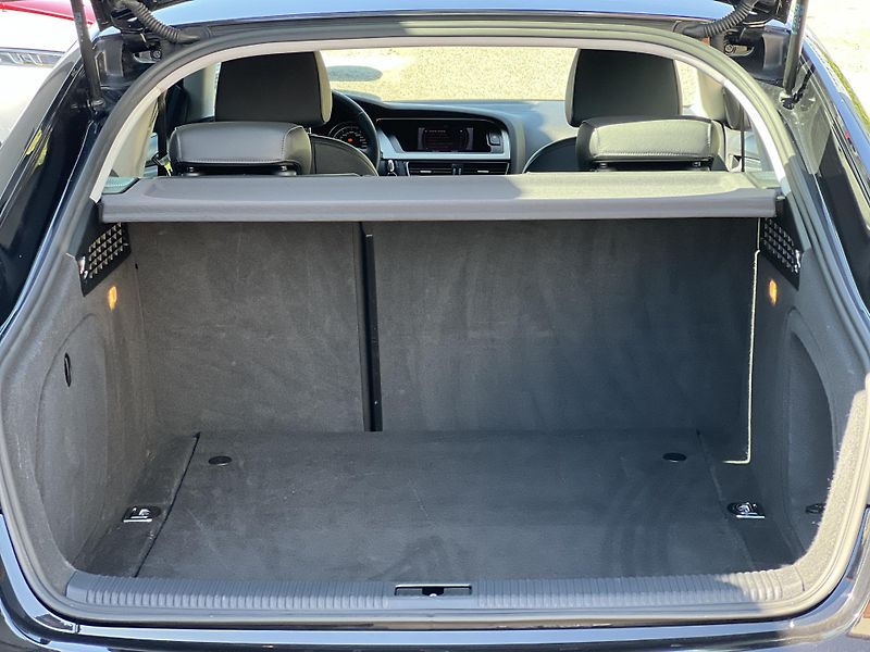 Audi A5 Sportback 2.0TFSi 155kw KLIMA  - fotka 25 z 40