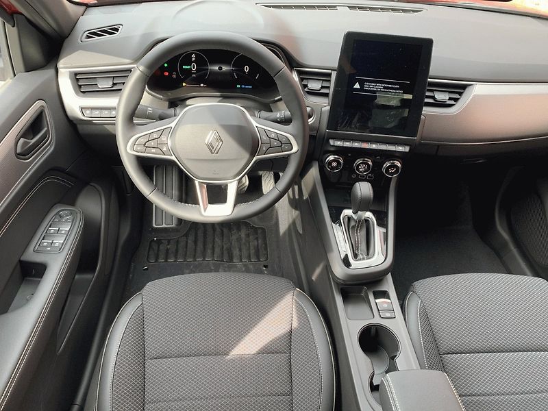 Renault Arkana (2026) Techno full hybrid E-Tech 145 - fotka 10 z 11