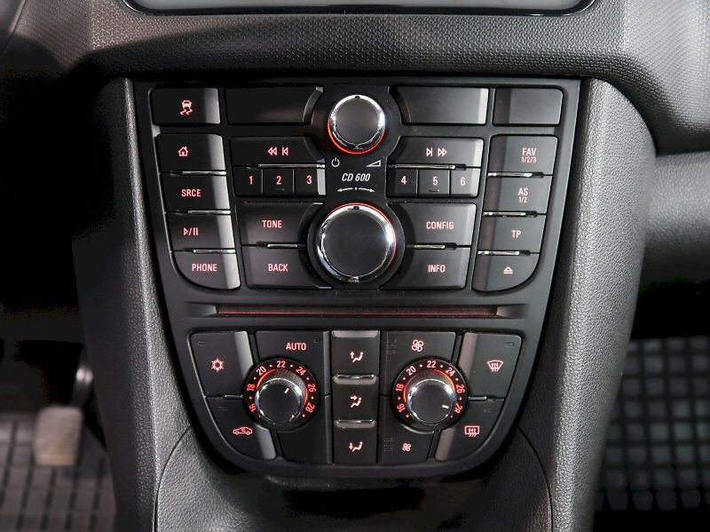 Opel Meriva (2015) 1.4i 88KW - fotka 23 z 30