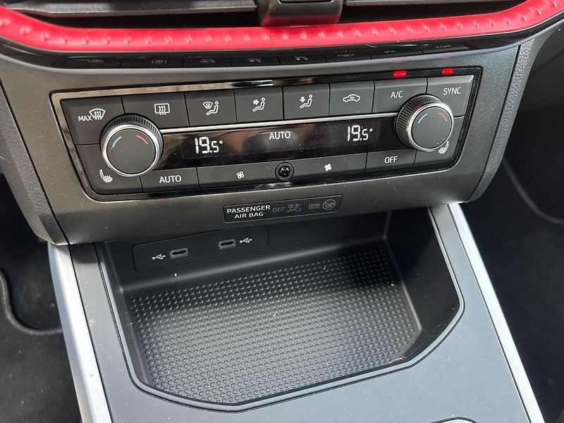Seat Arona FR - fotka 20 z 25